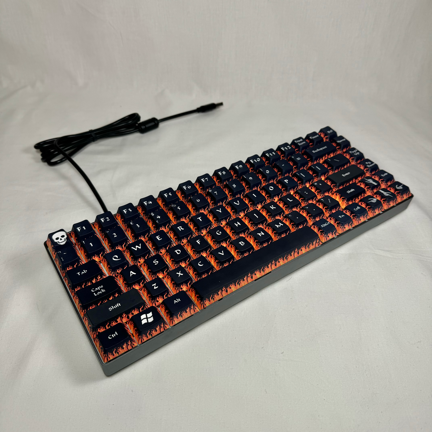 Durch Feuer und Flamme - 75% Mechanische Tastatur